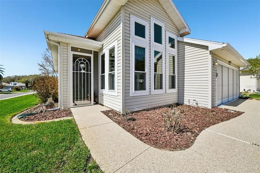 6105 Dory Way, Tavares, FL 32778 - #2