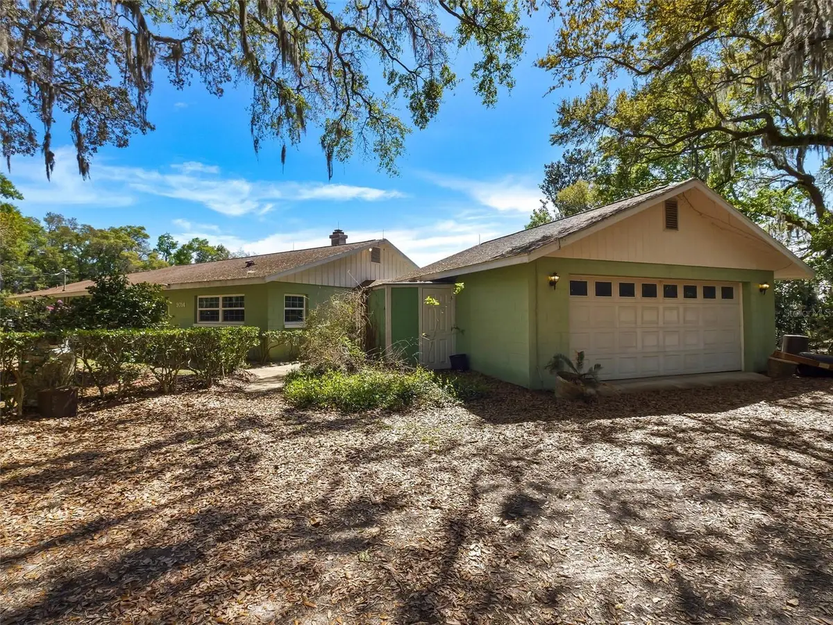 9714 SE 110th St Rd, Belleview, FL 34420 - #1