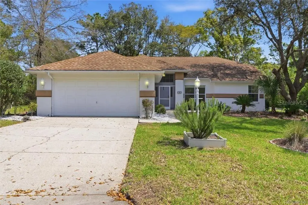 13 Bonnie Court N, Homosassa, FL 34446 - #1