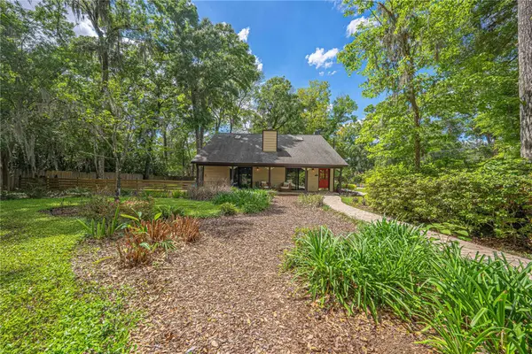 3936 SE 23rd Terrace, OCALA, FL 34480