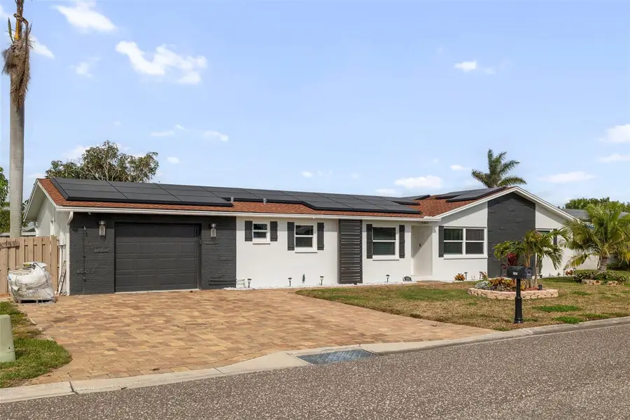 242 176th Avenue E, Redington Shores, FL 33708 - #3