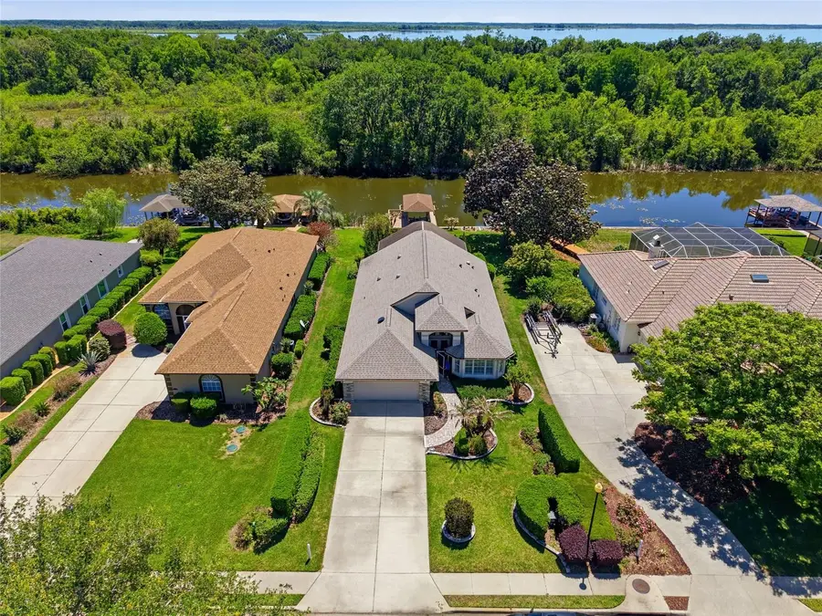 6120 Landings Boulevard, Lady Lake, FL 32159 - #2