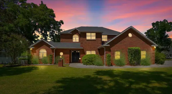 2411 SE 27th Street, OCALA, FL 34471