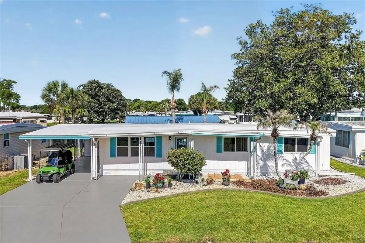 1015 Southland Drive, Tavares, FL 32778 - #1