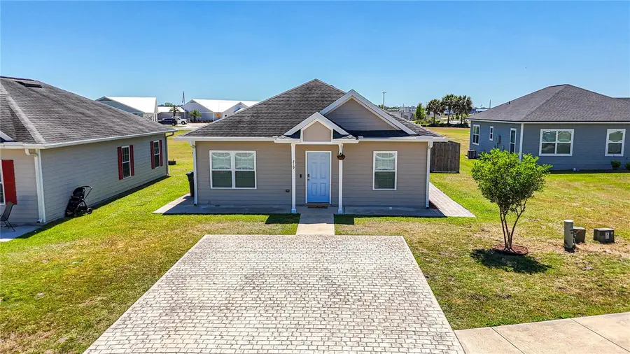 219 Mesa Street Nw, Live Oak, FL 32064 - #2