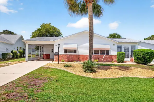 932 Chula Court, LADY LAKE, FL 32159