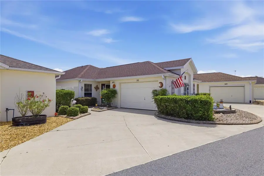 511 Alameda Avenue, Lady Lake, FL 32159 - #3