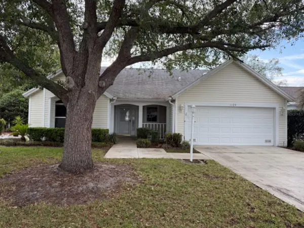 1109 Monterey Lane, LADY LAKE, FL 32159