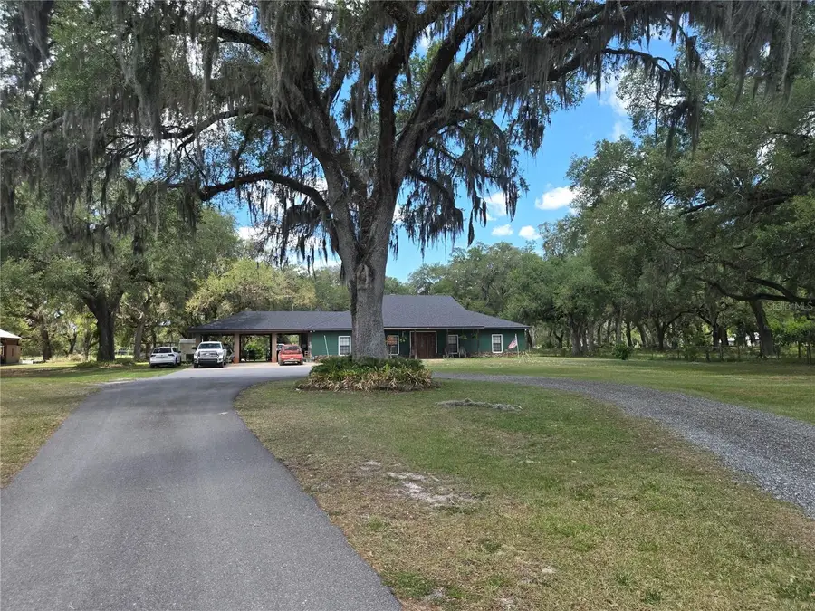 2672 SE 35th Street, Sumterville, FL 33585 - #2