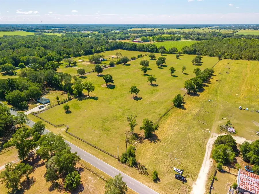 TBD SE 42nd Place, Morriston, FL 32668 - #2