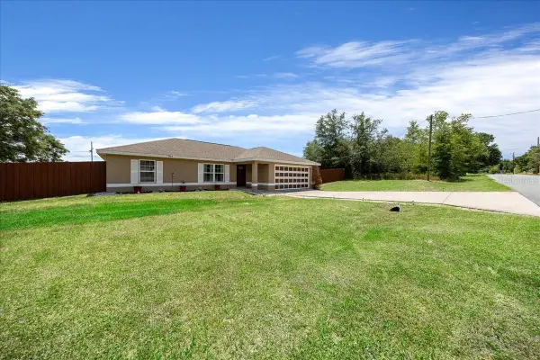 176 Juniper Loop Circle, OCALA, FL 34480