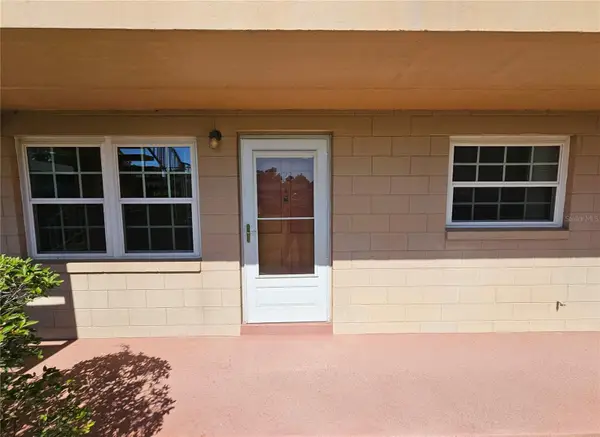 1100 E Caroline Street #123, TAVARES, FL 32778