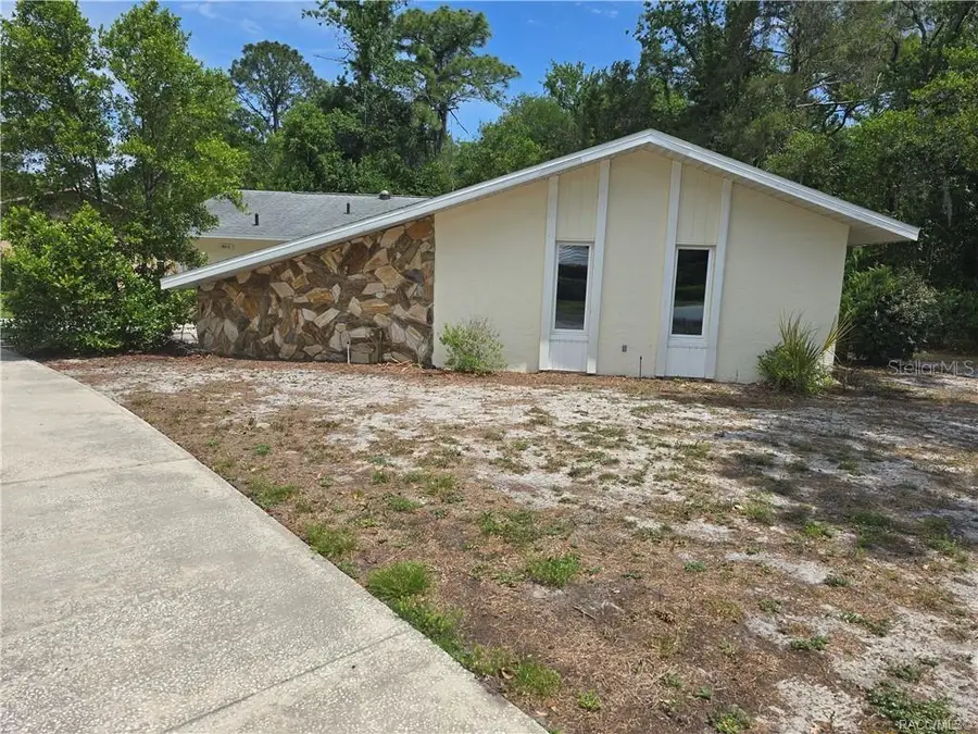 1 Holly Court, Homosassa, FL 34446 - #3