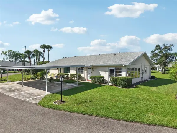 2304 Glenmore Circle #327, SUN CITY CENTER, FL 33573