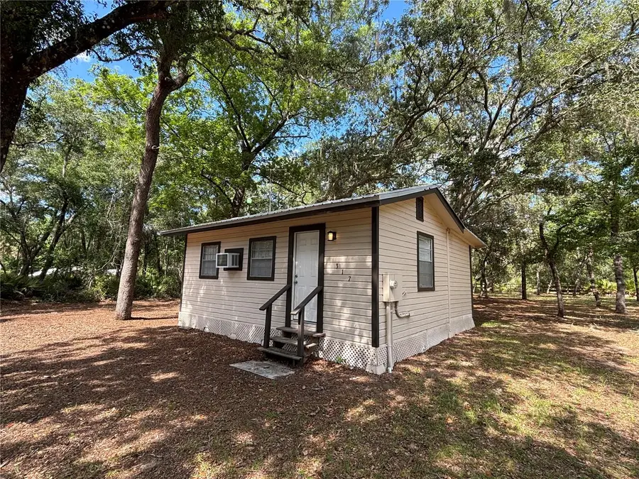 317 NE 172nd Avenue, Silver Springs, FL 34488 - #2