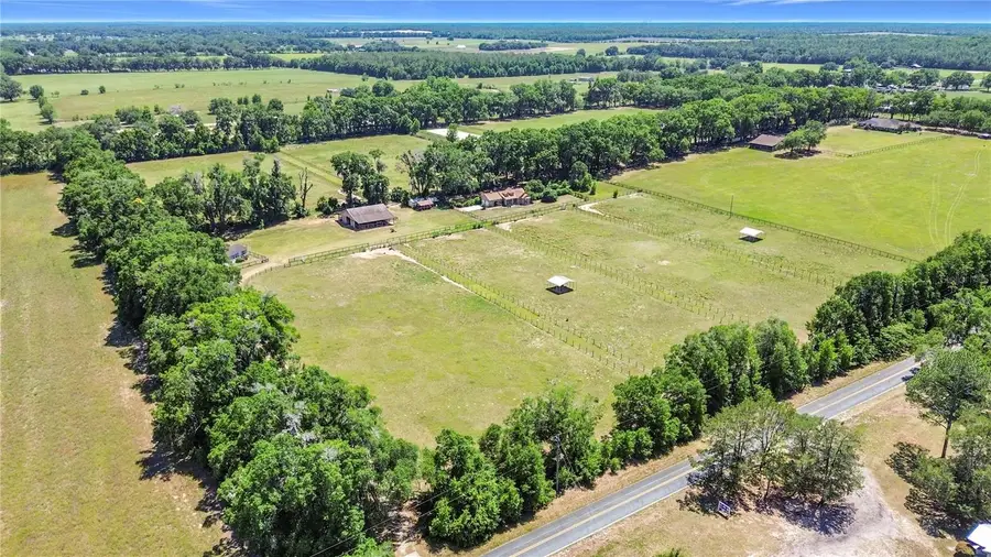 20540 SW 5th Place, Dunnellon, FL 34431 - #2