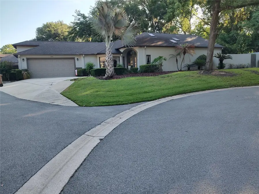 1936 SE Clatter Bridge Road, Ocala, FL 34471 - #3