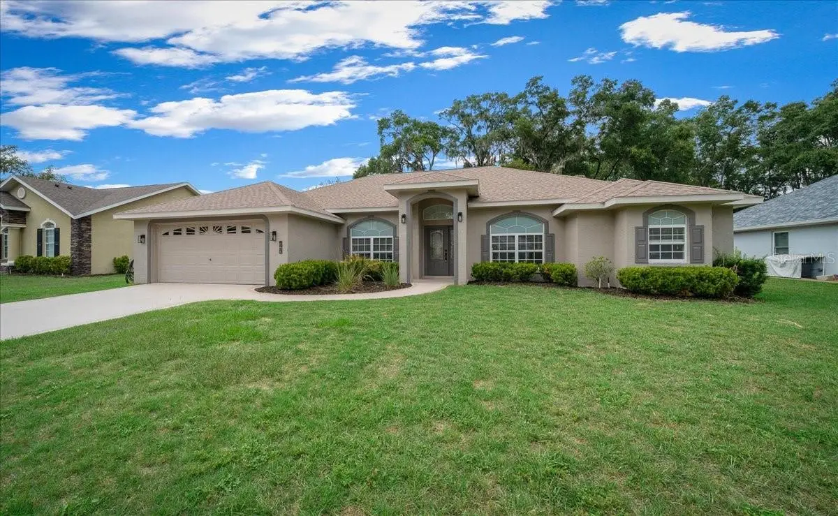 5413 SE 107th Street, Belleview, FL 34420 - #1