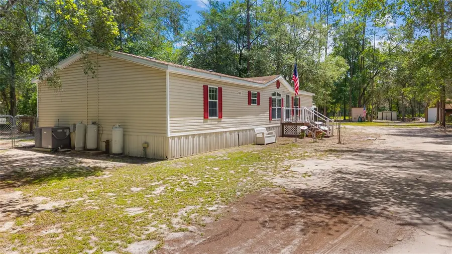 106 Arrowhead Point Road, Hawthorne, FL 32640 - #2