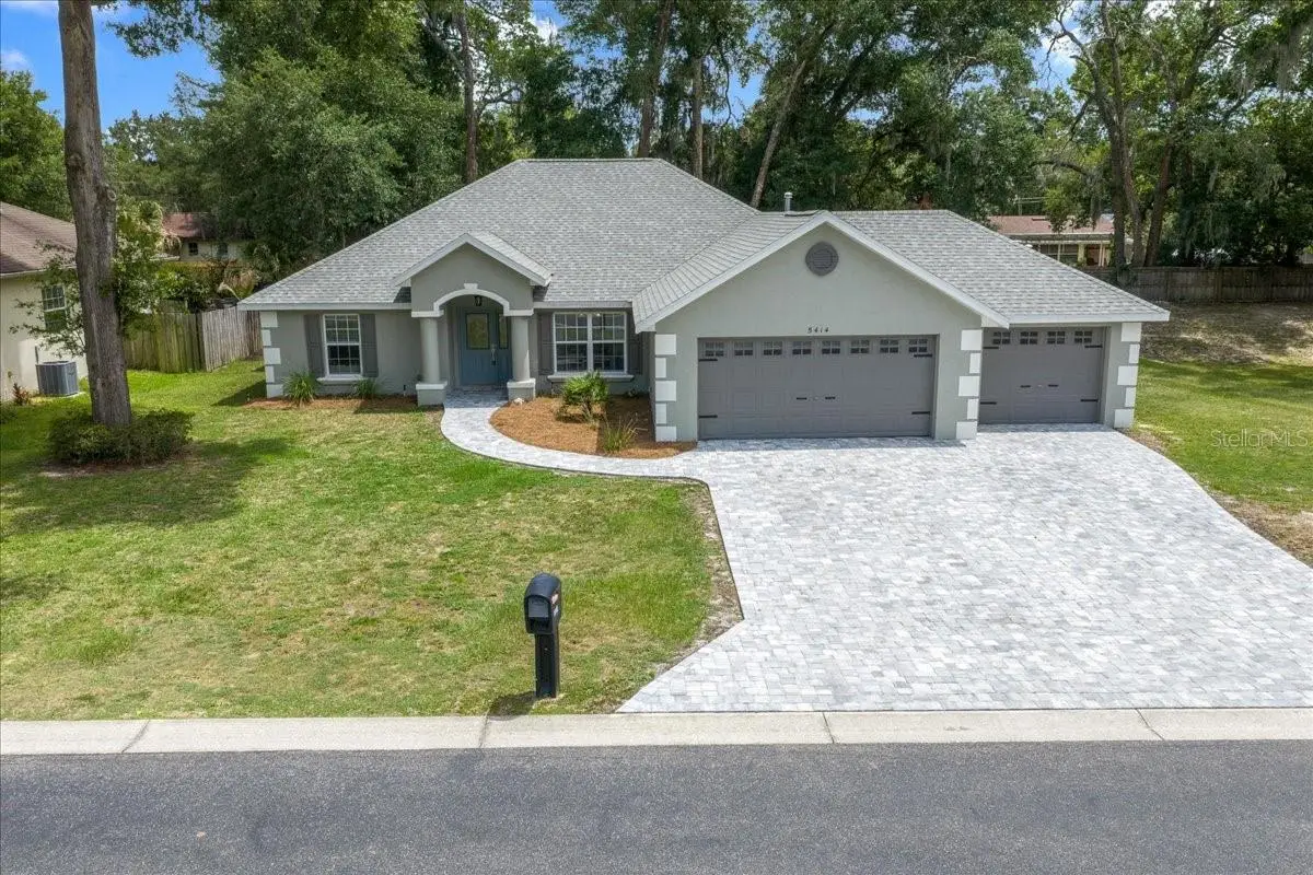 5414 SE 107th Street, Belleview, FL 34420 - #1