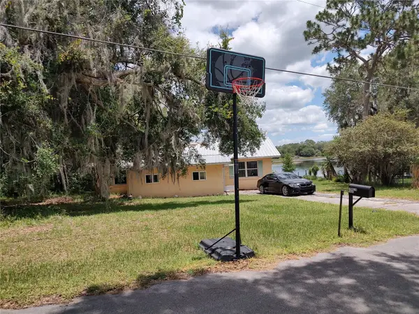 16885 SE 71st Street, OCKLAWAHA, FL 32179