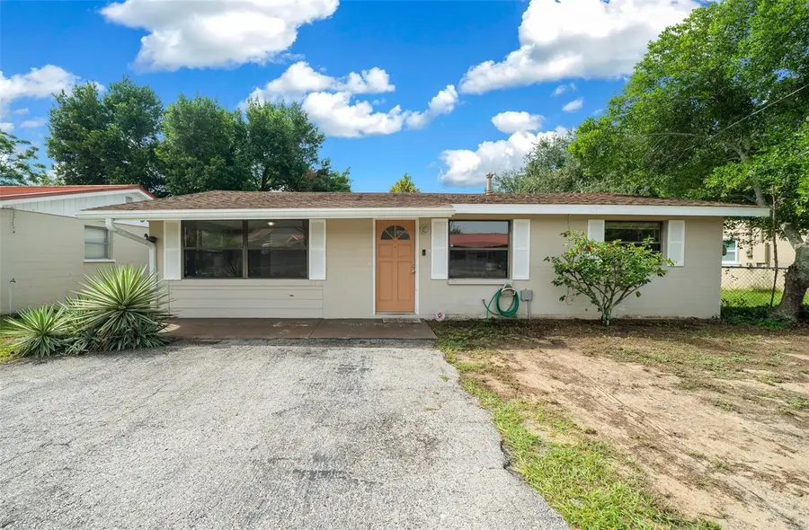 1300 Sherman Avenue, Tavares, FL 32778 - #2