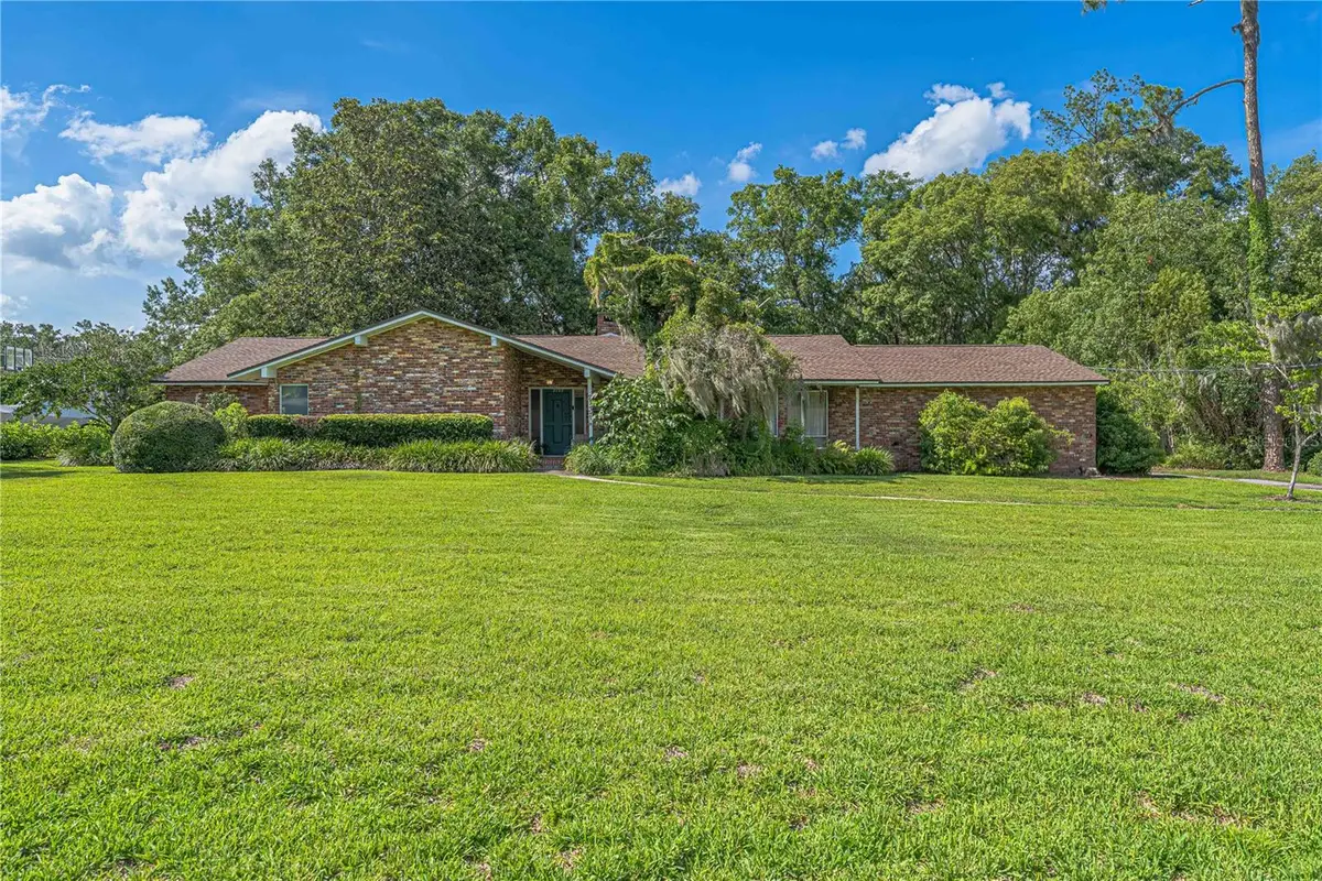 2137 SE 11th Street, Ocala, FL 34471 - #1