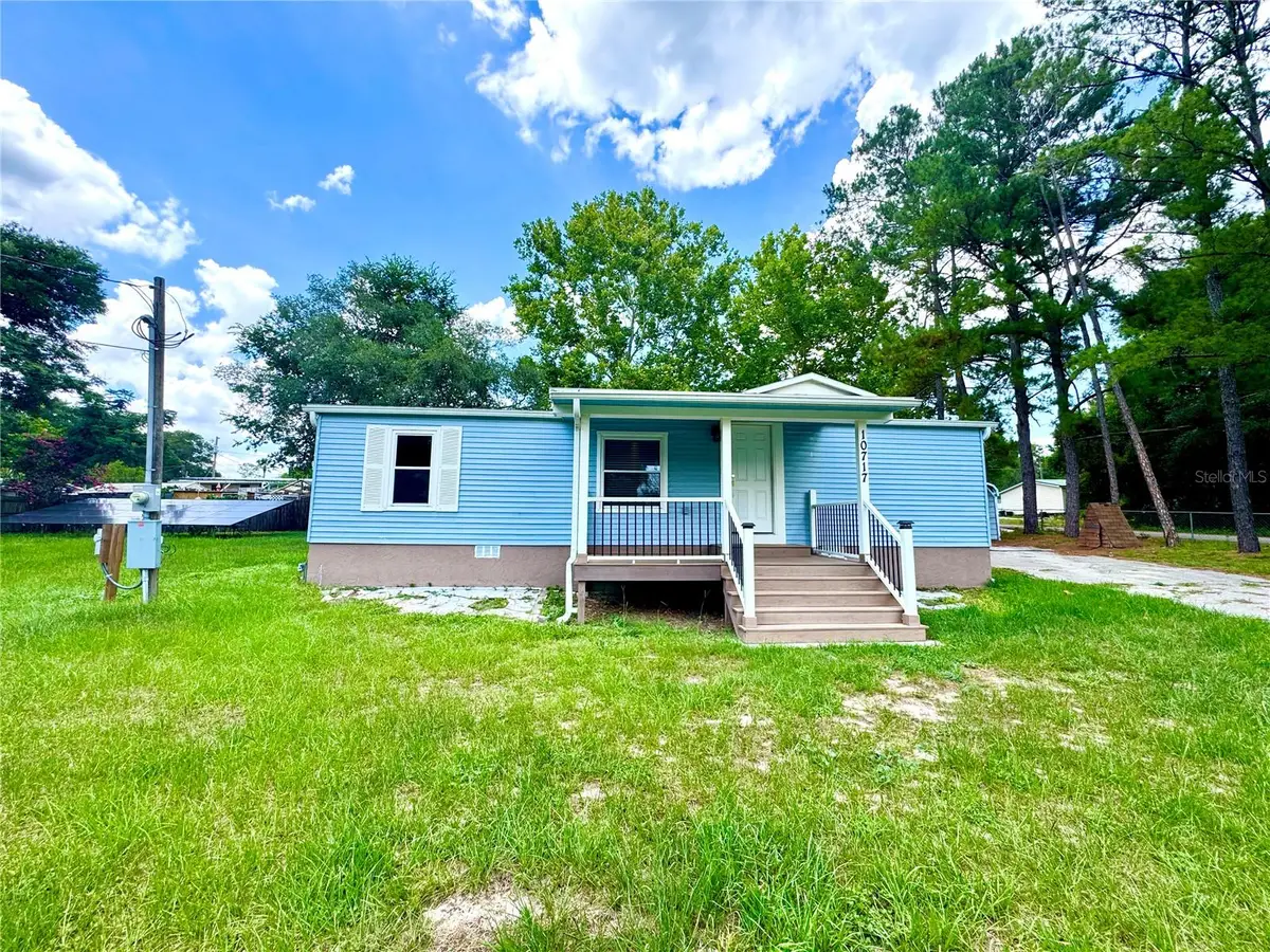 10717 SE 129th Street, Belleview, FL 34420 - #1