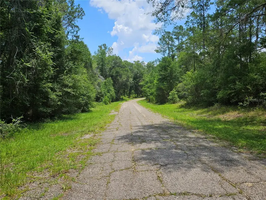 1582 Derby Dr., Dunnellon, FL 34434 - #3