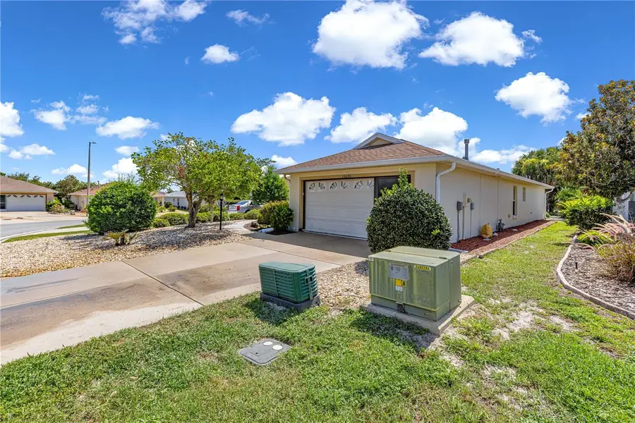10096 SW 92nd Street Road, Ocala, FL 34481 - #2