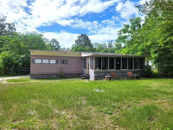 900 NW 42nd Place, OCALA, FL 34475