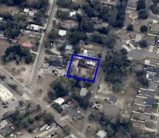 210 N New Hampshire Avenue, Apopka, FL 32712 - #3