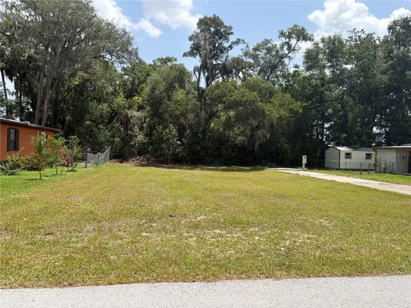11047 SE 66th Terrace, BELLEVIEW, FL 34420