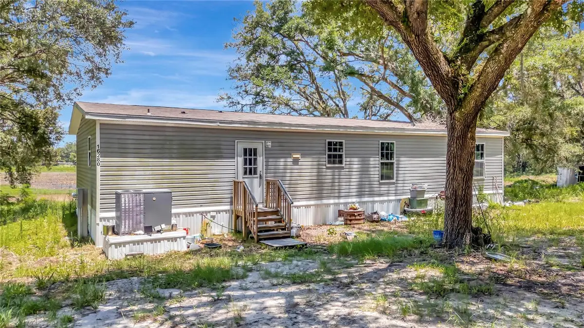 16280 SE 172nd Place, Weirsdale, FL 32195 - #1