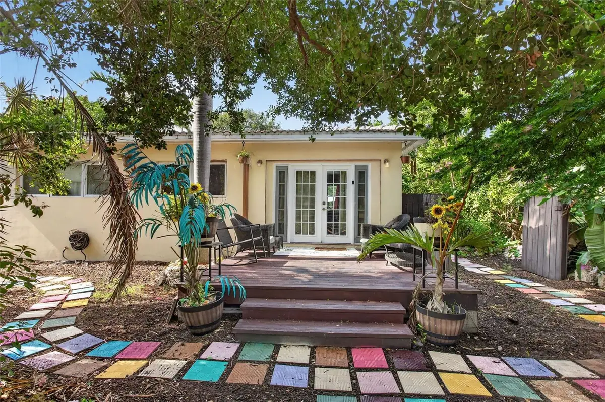 732 NW 18th Street, Fort Lauderdale, FL 33311 - #1