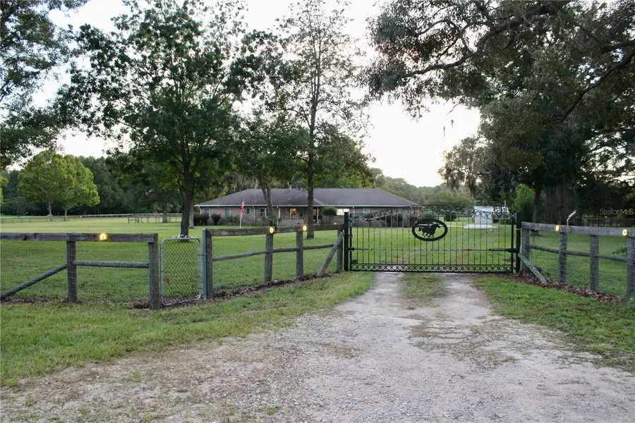 17650 NW 71st Avenue, Trenton, FL 32693 - #2
