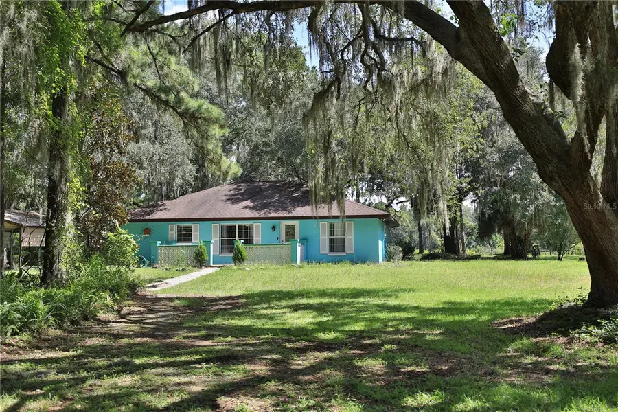 8465 NW 186th Street, Reddick, FL 32686 - #2