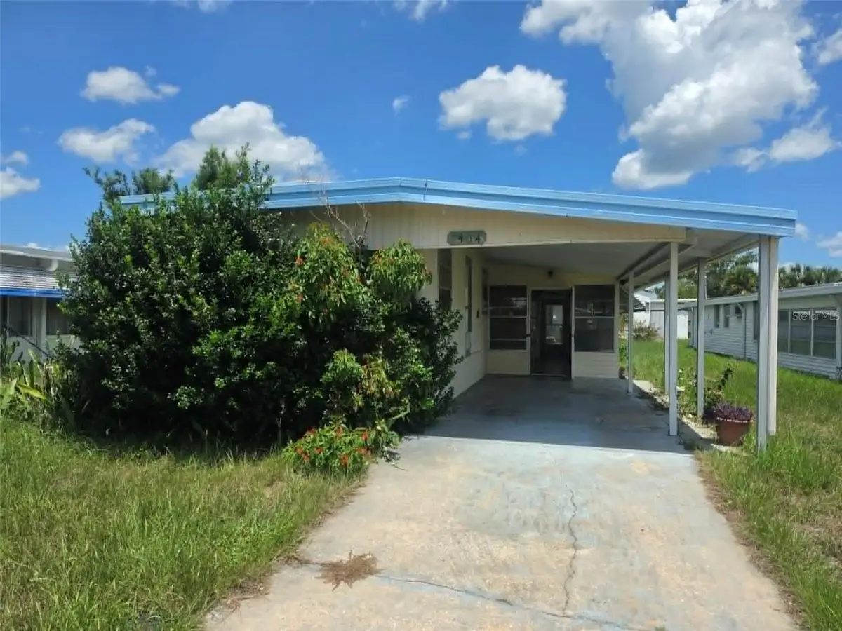 1404 Highland Avenue, Tavares, FL 32778 - #1