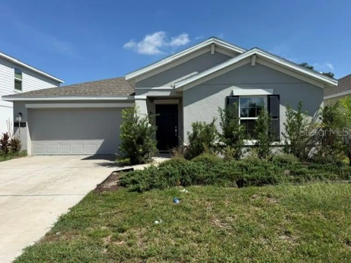 33576 Sky Blossom Circle, Leesburg, FL 34788 - #1