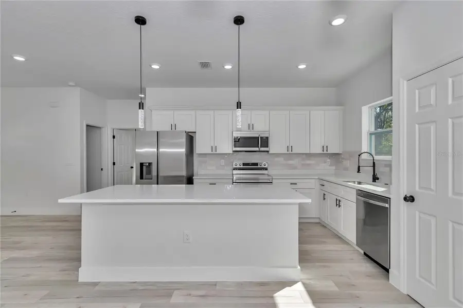 2174 W Tacoma Drive, Citrus Springs, FL 34434 - #2
