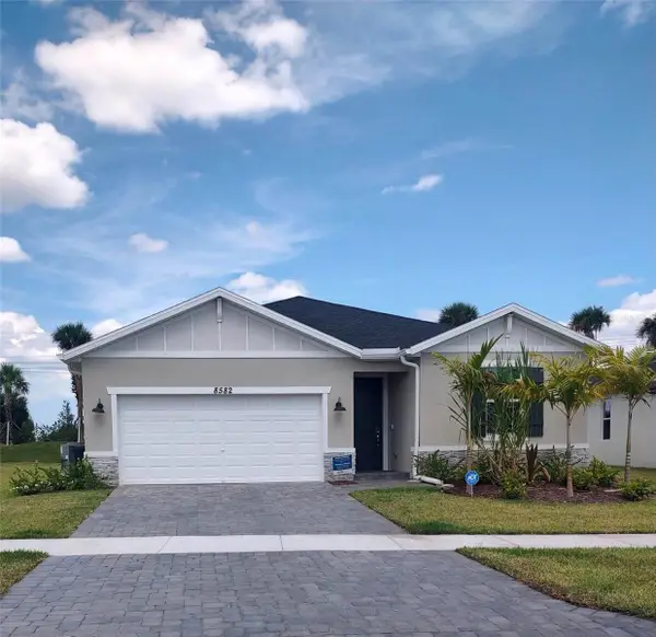 8582 Dahlia Circle, PORT ST LUCIE, FL 34986