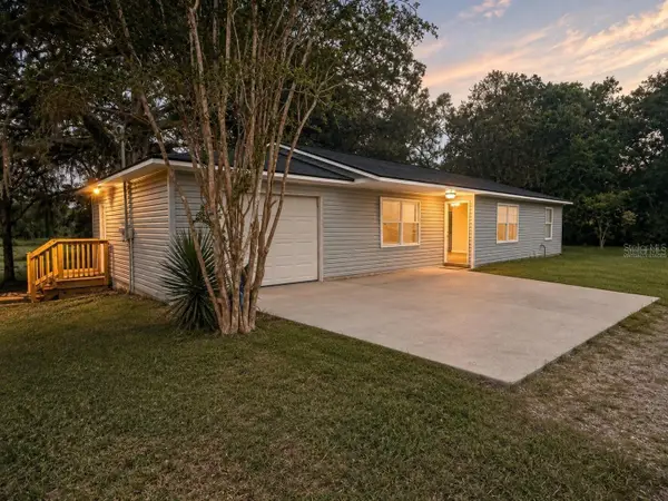 8577 NE 157th Court, SILVER SPRINGS, FL 34488