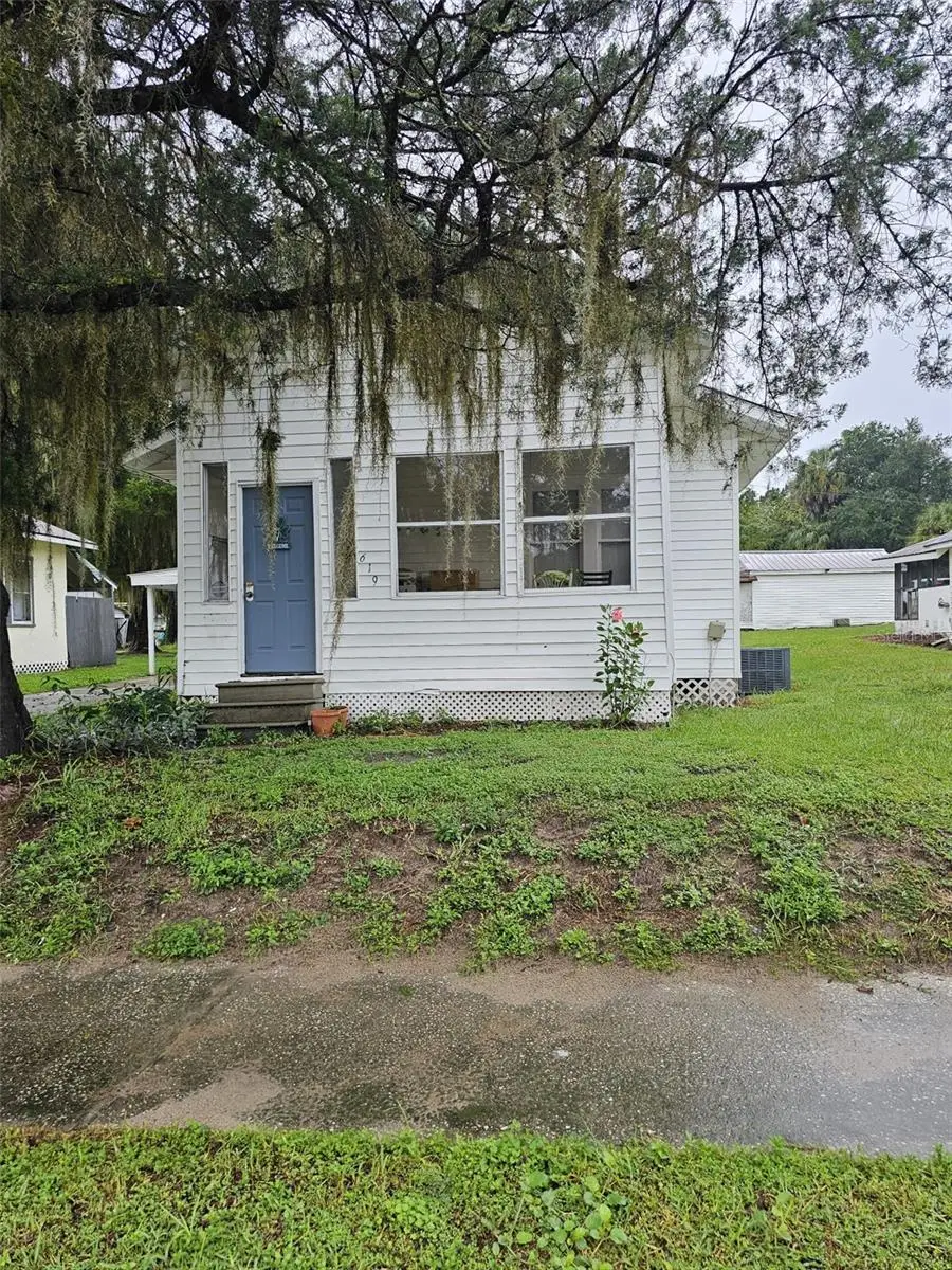 619 NE 8th Avenue, Ocala, FL 34470 - #1