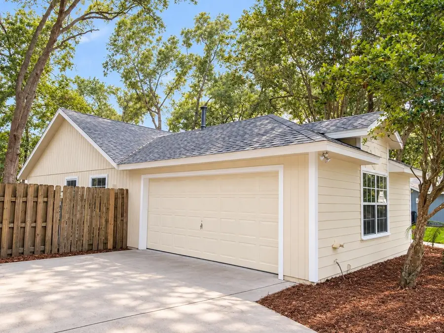 4027 NW 60th Avenue, Gainesville, FL 32653 - #2