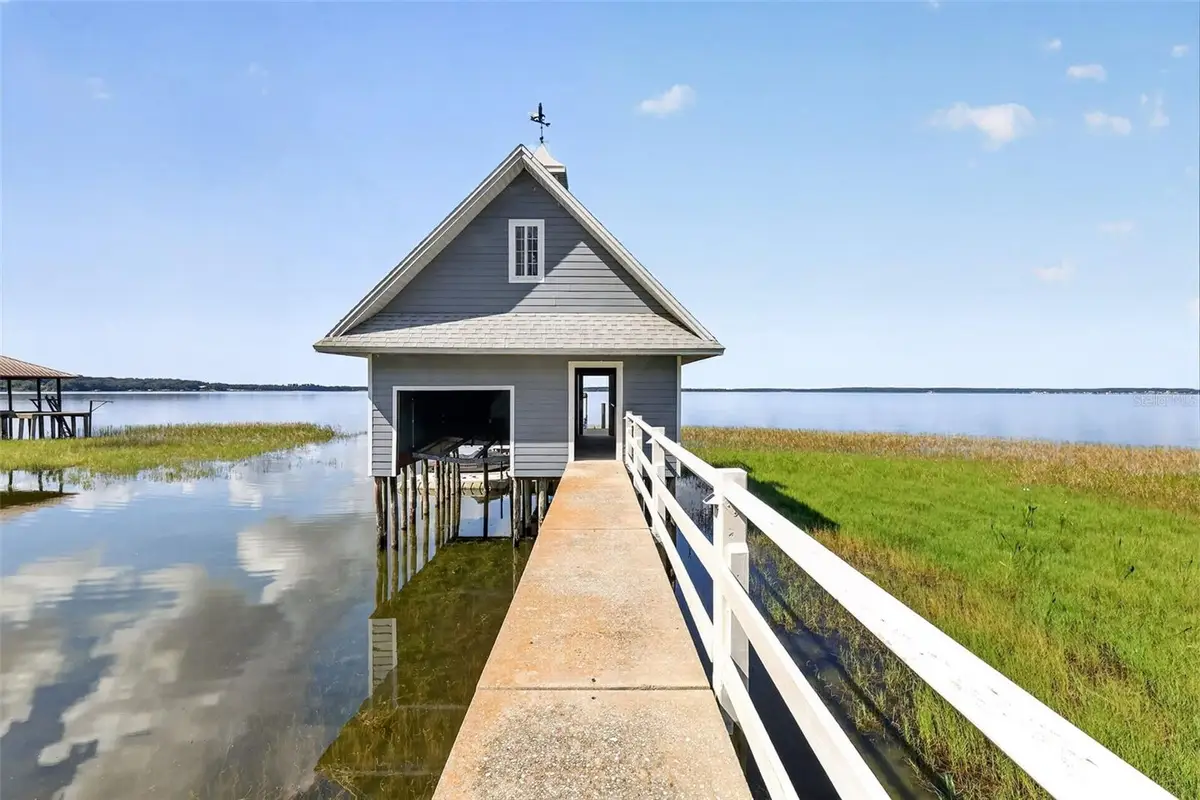 15050 SE 140th Avenue Road, Weirsdale, FL 32195 - #1