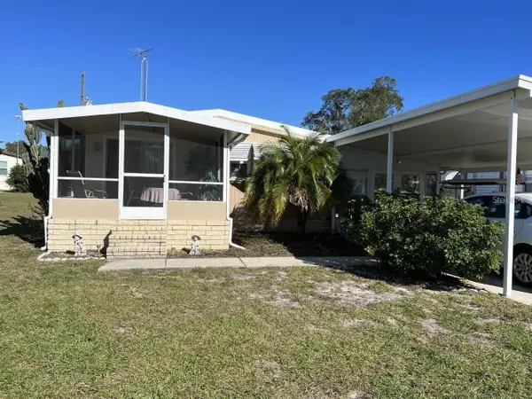 9072 Lake Point Boulevard, LAKE WALES, FL 33898
