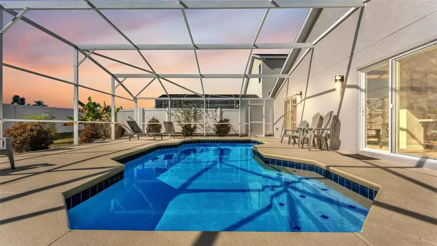 333 Castlemain Circle, Davenport, FL 33897 - Image #2