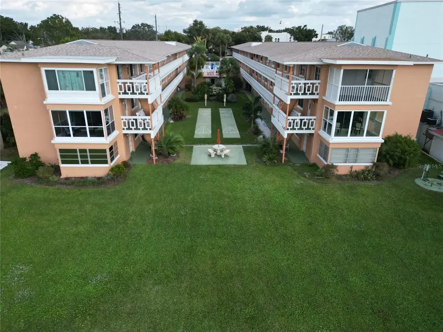 2111 Lakeview Drive #3C, Sebring, FL 33870 - Image #2