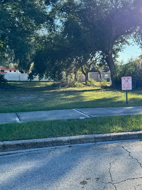 120 H Avenue Se, WINTER HAVEN, FL 33880