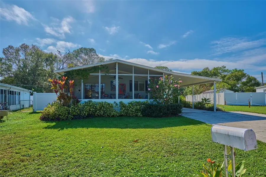 3527 Lazy Lake Drive S, Lakeland, FL 33801 - Image #2